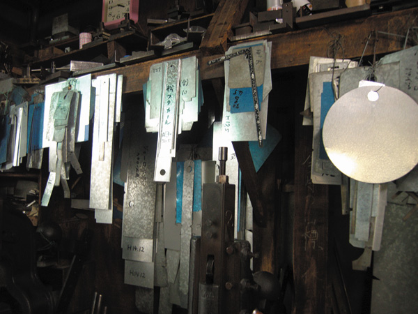 トタンのボックス