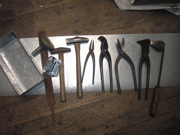 トタンのボックス