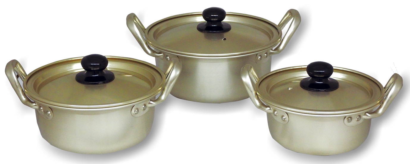 アルマイト両手鍋影