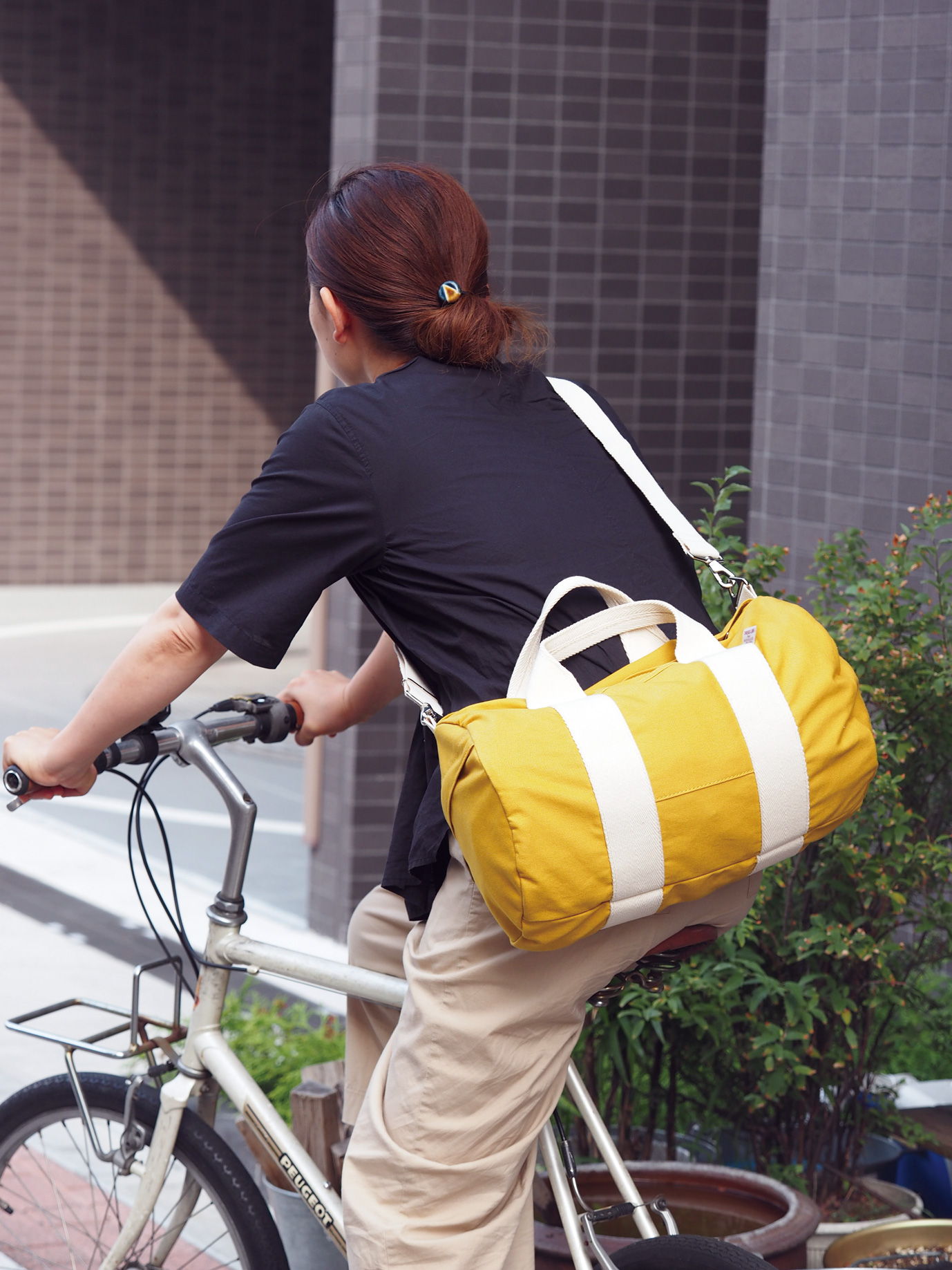 ロールダッフルメイン