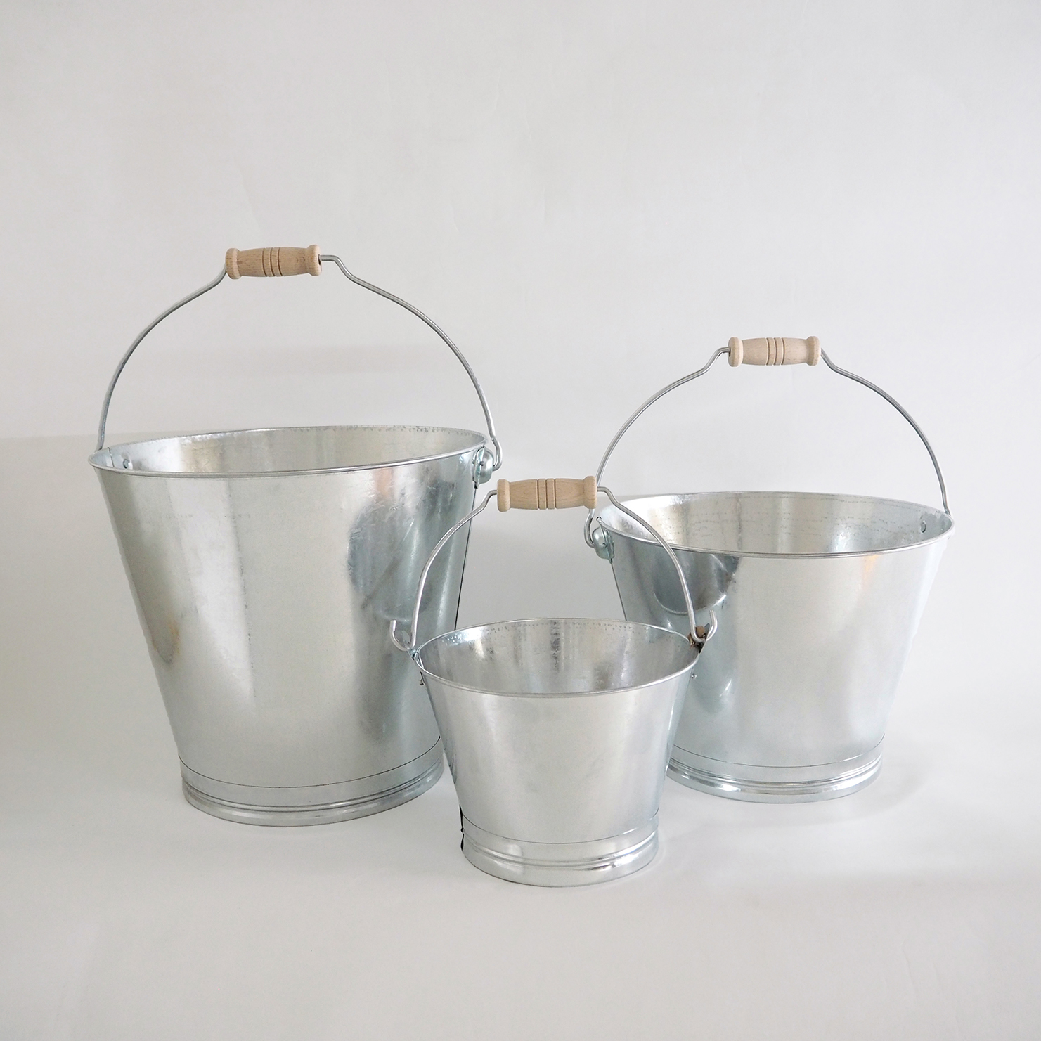 木手トタンバケツ